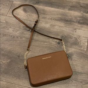 Michael Kors Crossbody in Brown Saffiano Leather